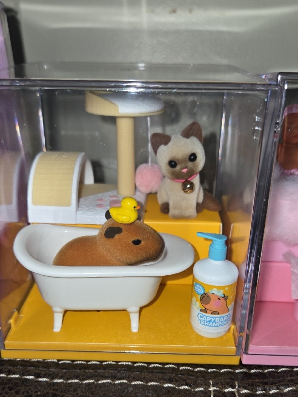 Rare,Display, Sealed, Zuru My Mini - Picture 4 of 13